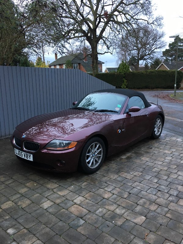 Burgundy E85 2.5i SE 2005