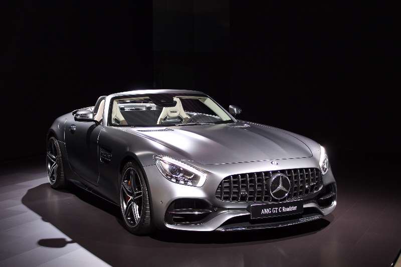 2016_LA_Auto_Show_Mercedes_AMG_GT_C_Roadster.jpg