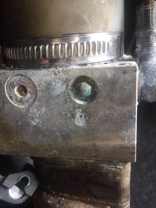 Stuck valve.jpg