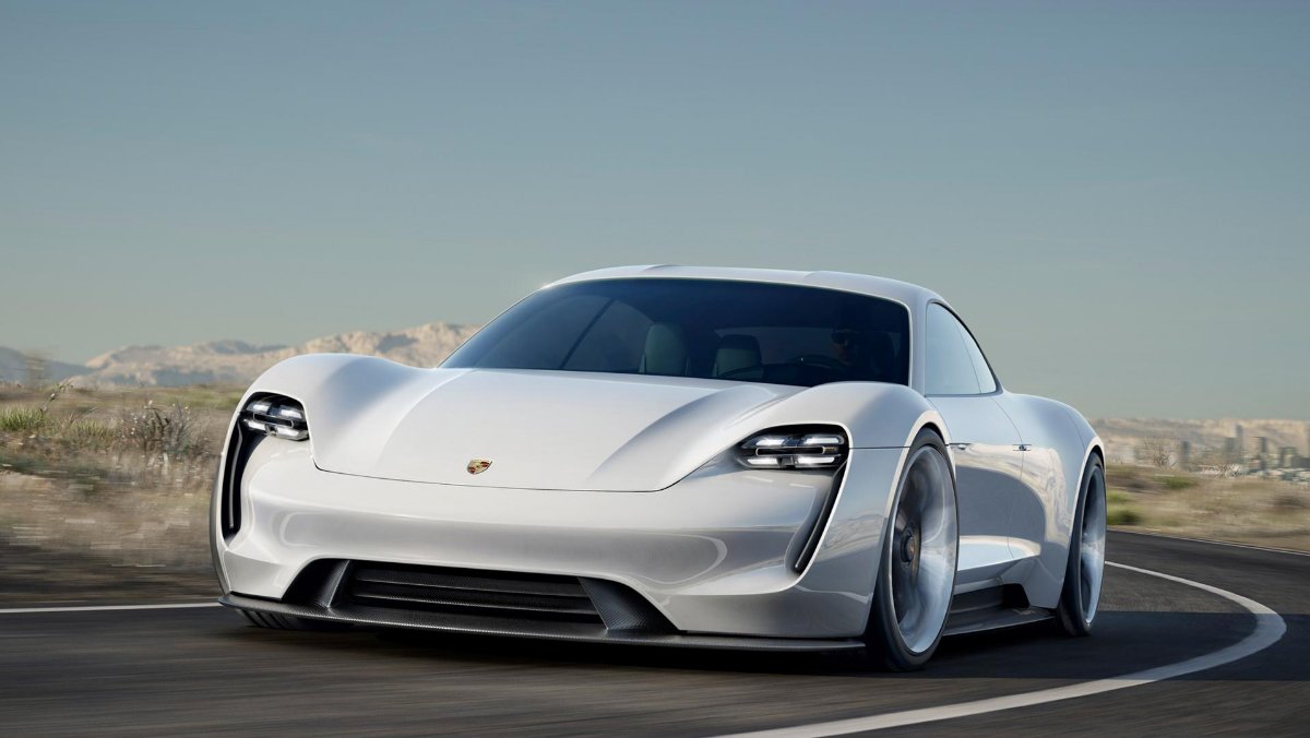 porsche-mission-e-concept-electric-car_100537753_h.jpg