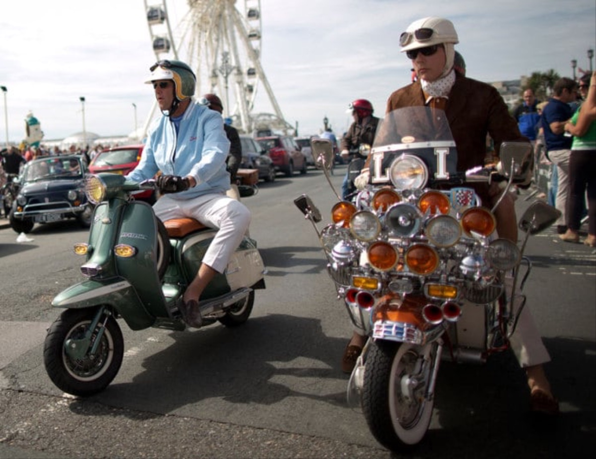 The mods on a day out