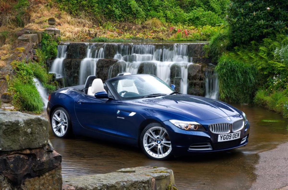 bmw-z4-static.jpg